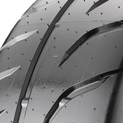 TOYO PROXES R888R 235/40 R18