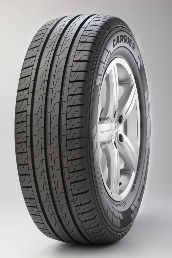 PIRELLI Carrier 215/60 R17