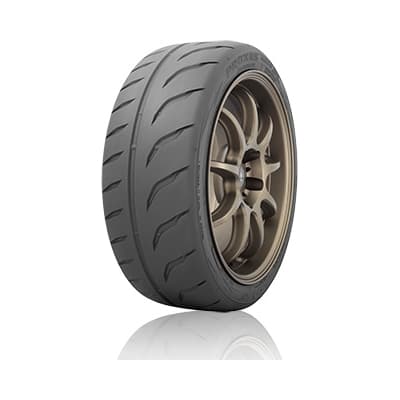 TOYO PROXES R888R 245/40 R18