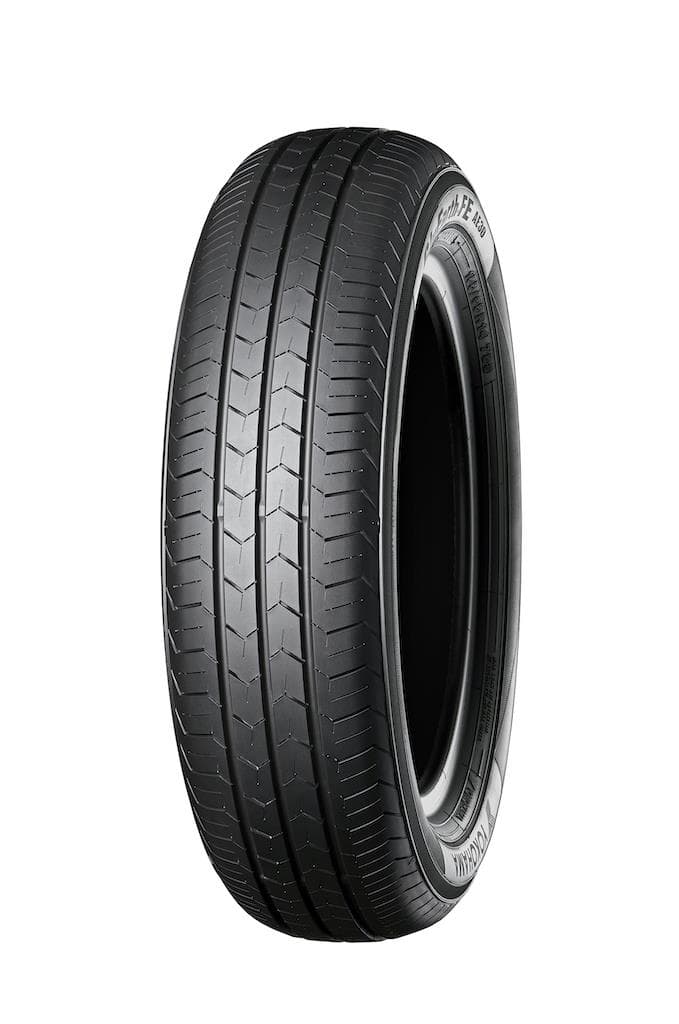 YOKOHAMA BluEarth-FE AE30 195/60 R17