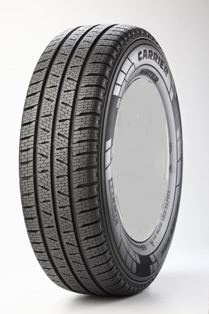 PIRELLI CARRIER WINTER 235/65 R16